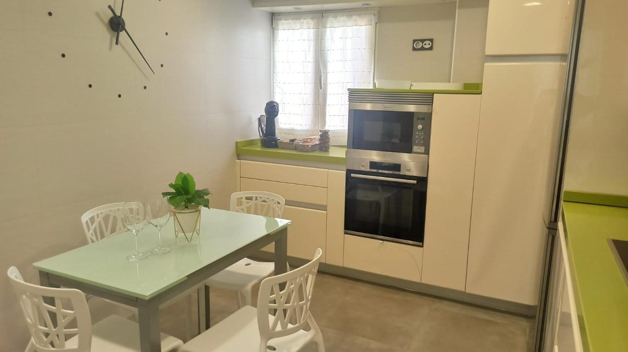 Ohana, Apartamento-Parking Privado Gratis-Centrico-Wifi-Ascensor-Sin Cuestas-82M2 Бермео Экстерьер фото